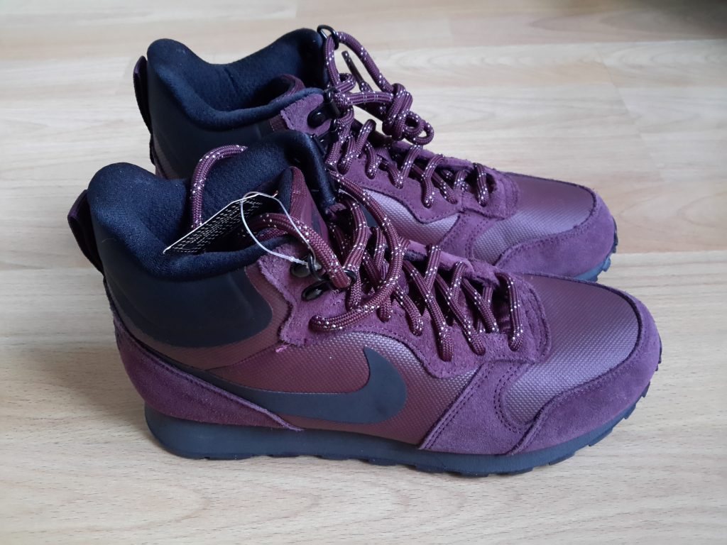 Nike MD Runner 2 Mid Premium